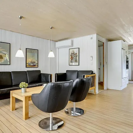 Stunning In Vaeggerlose With Sauna *