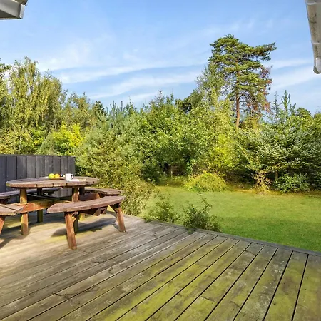 5 Bedroom Awesome In Vaeggerlose Dom wakacyjny