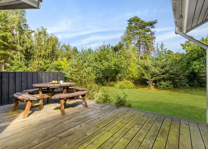 5 Bedroom Awesome In Vaeggerlose Semesterbostad